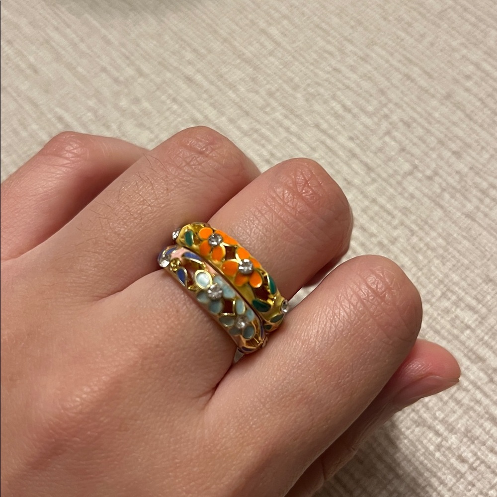Urban Outfitters Colorful Flower Gold Plated Adjustable Rings Set